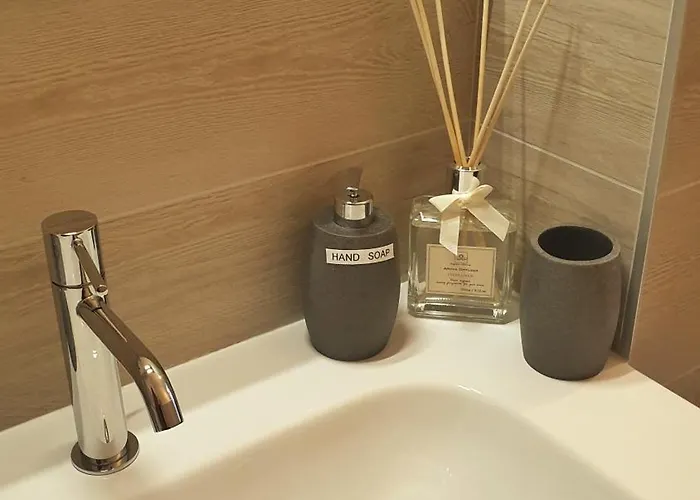 110mq Zona Terme Posto Auto Privato Appartement *